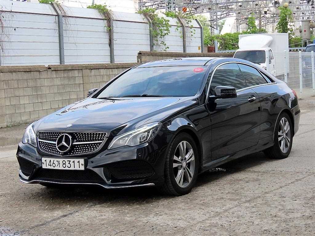 벤츠 E 클래스 E200 쿠페 사진 2/19