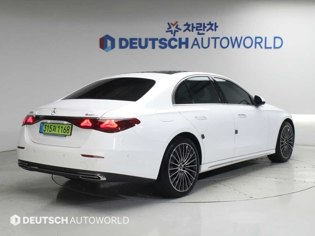 벤츠 E 클래스 E450 4MATIC 익스클루시브 사진 2/20