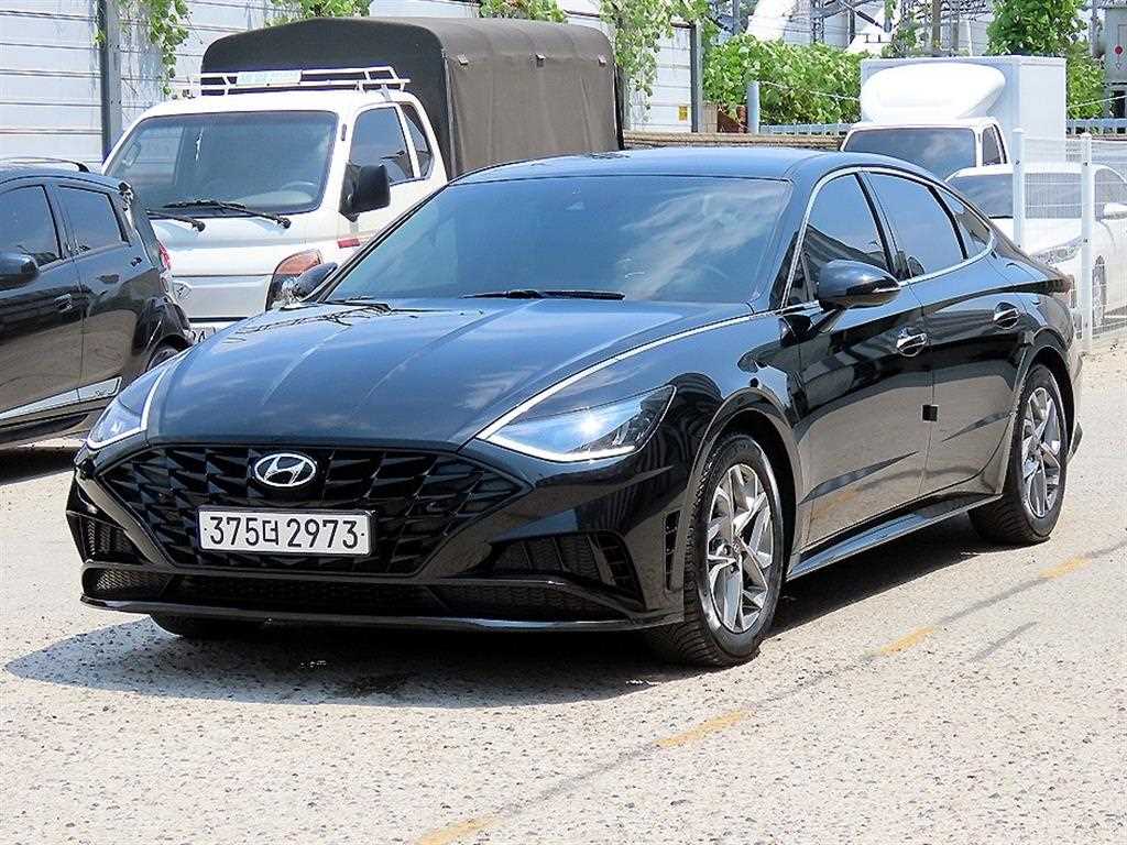 현대 쏘나타 2.0 프리미엄 플러스 사진 2/20