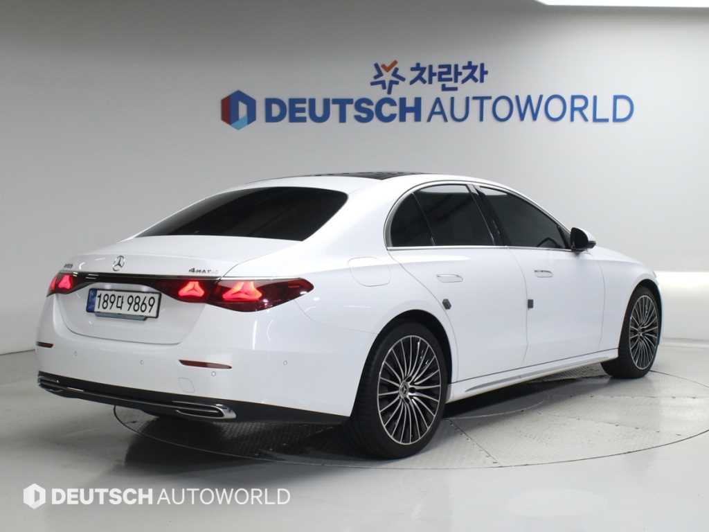 벤츠 E 클래스 E450 4MATIC 익스클루시브 사진 2/20