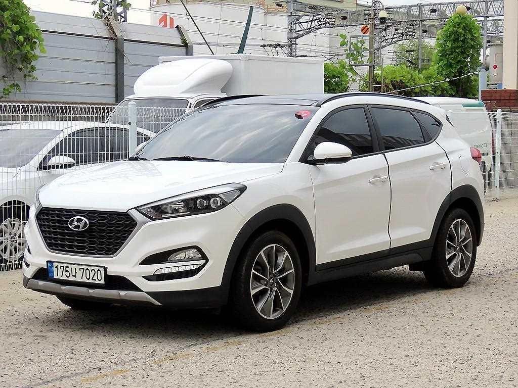 현대 투싼 디젤 1.7 2WD 모던 사진 2/20