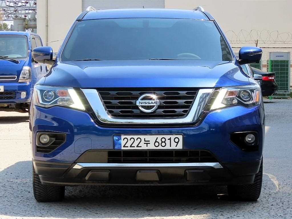 패스파인더 3.5 4WD 2017년식