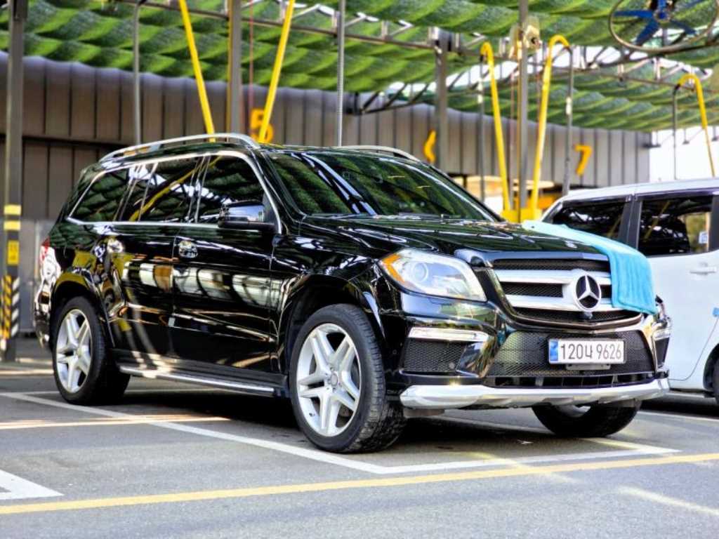 GL클래스 X166 GL550 4MATIC 2014년식