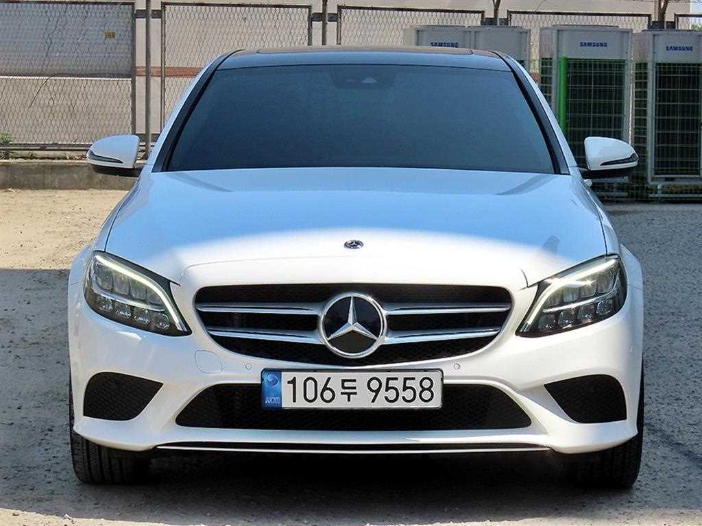 C클래스 W205 C200 아방가르드 2020년식