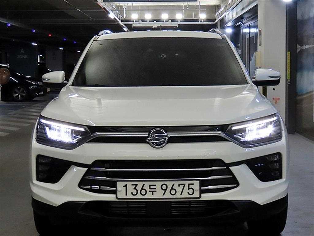 KGM 코란도 4WD 가솔린 1.5 C5 플러스 사진 2/20