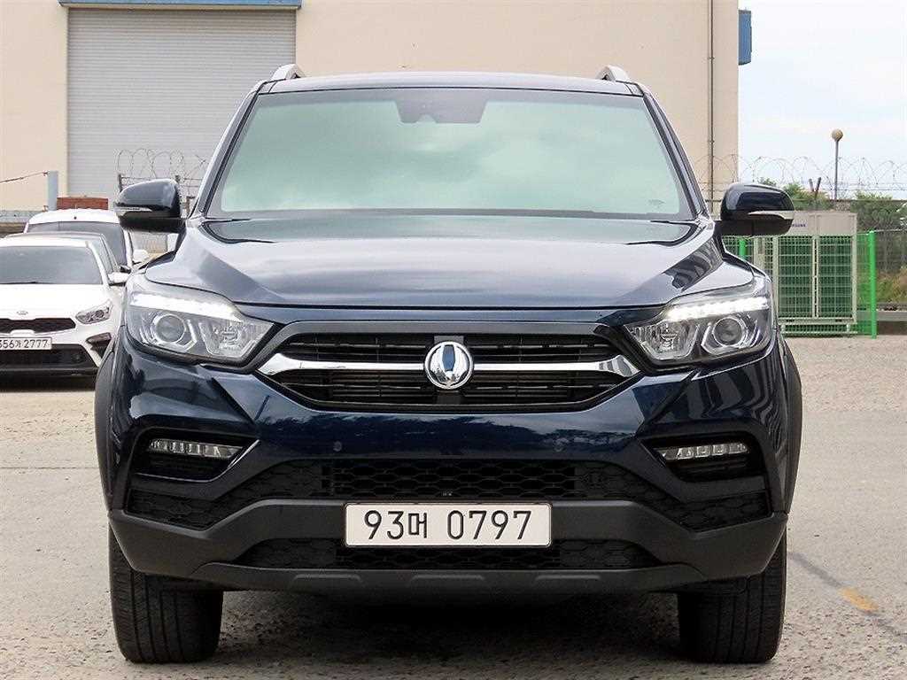 KGM 렉스턴 4WD 디젤 2.2 프레스티지 사진 2/20