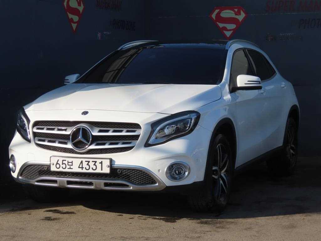 GLA클래스 X156 GLA220 프리미엄 2019년식