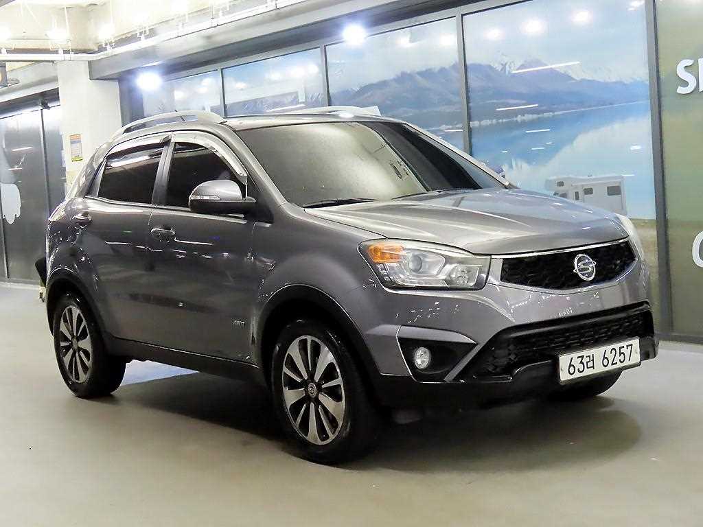 뉴코란도C 4WD 2.0 CVT 고급형 2014년식