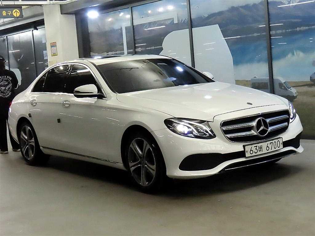 E-클래스 W213 E300 아방가르드 2019년식