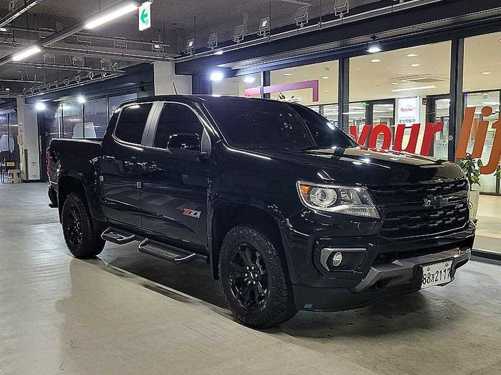 리얼 뉴 콜로라도 3.6 Z71-X 4WD 2021년식