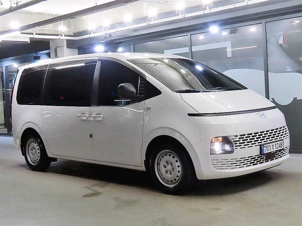 스타리아 2WD 디젤 투어러 스마트 11인승 2025년식