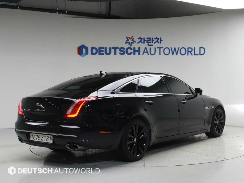 재규어 XJ 3.0D XJ50 LWB 사진 2/20