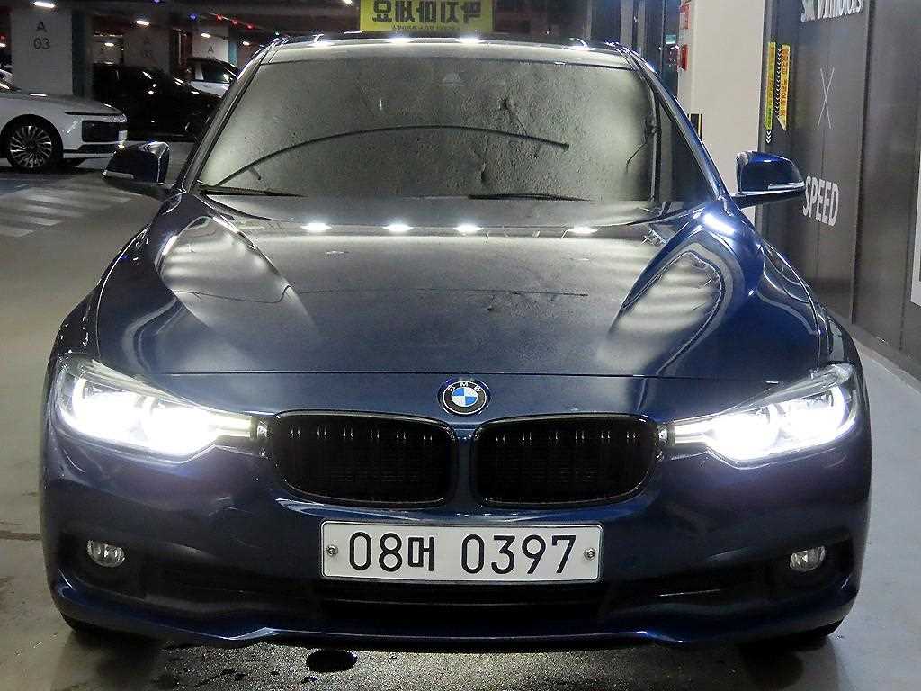 BMW 3시리즈 320d 사진 2/20
