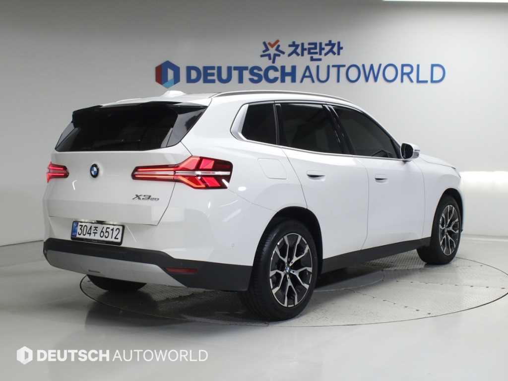 BMW X3 xDrive 20 사진 2/20
