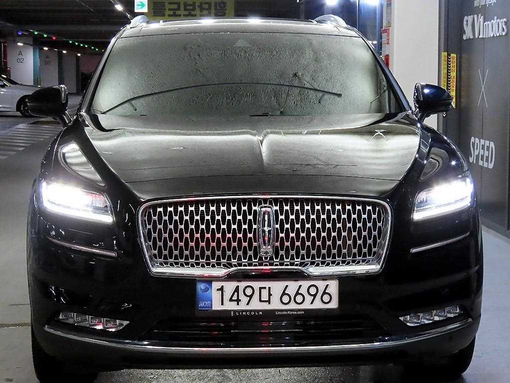 링컨 노틸러스 2.7 202 AWD 사진 2/20