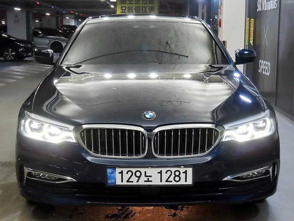 BMW 5시리즈 520d M 스포츠 플러스 사진 2/20