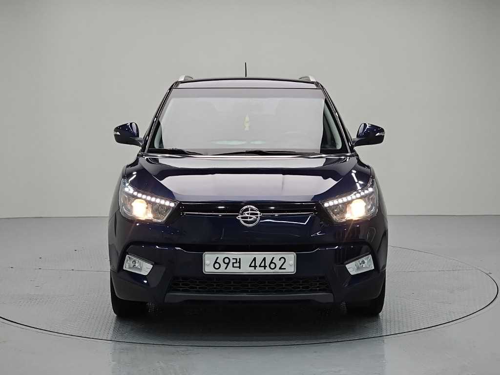 KGM 티볼리 디젤 2WD 1.6 VX 사진 2/18