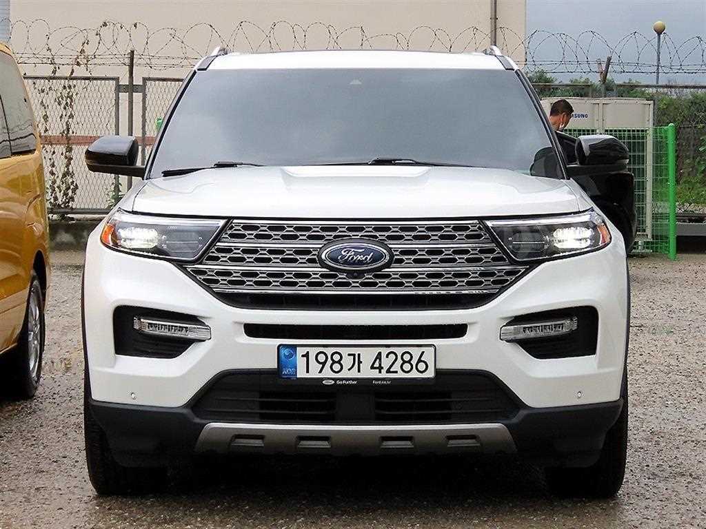 익스플로러 6세대 3.0 AWD PHEV 리미티드 2021년식
