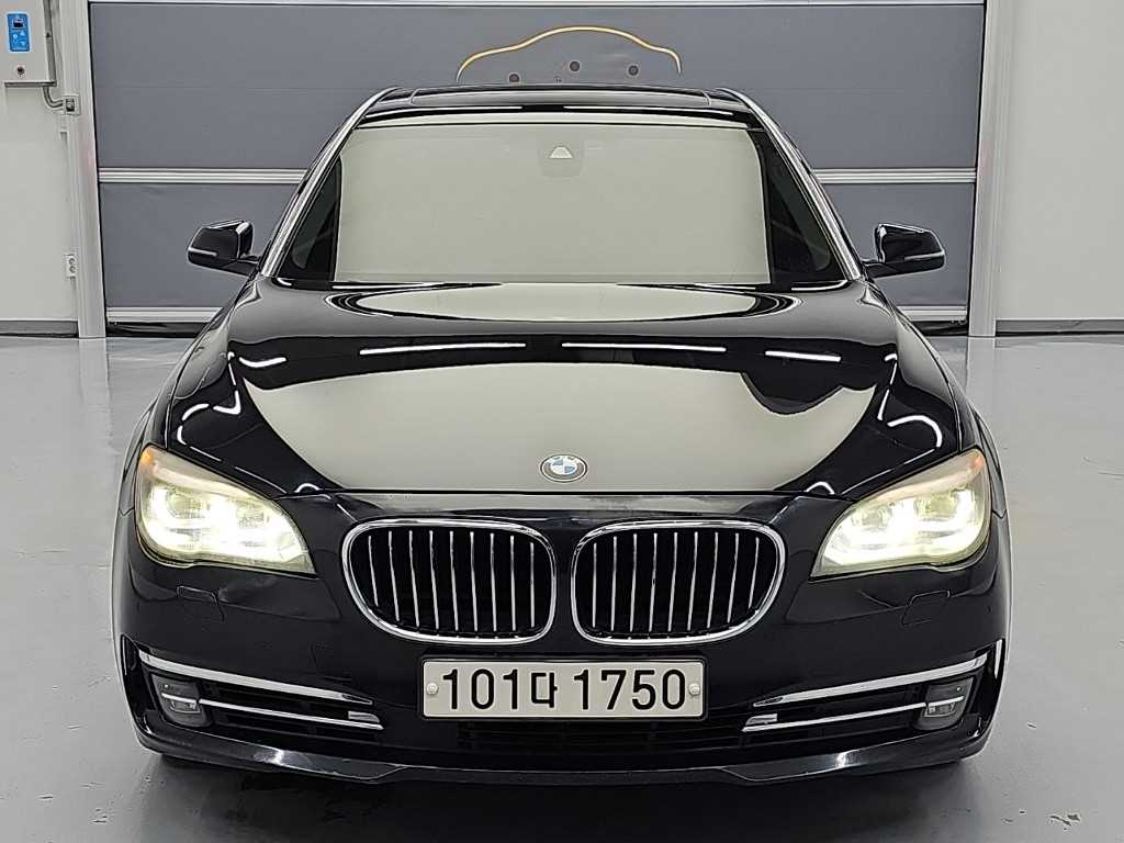 BMW 7시리즈 740 Li 사진 2/19