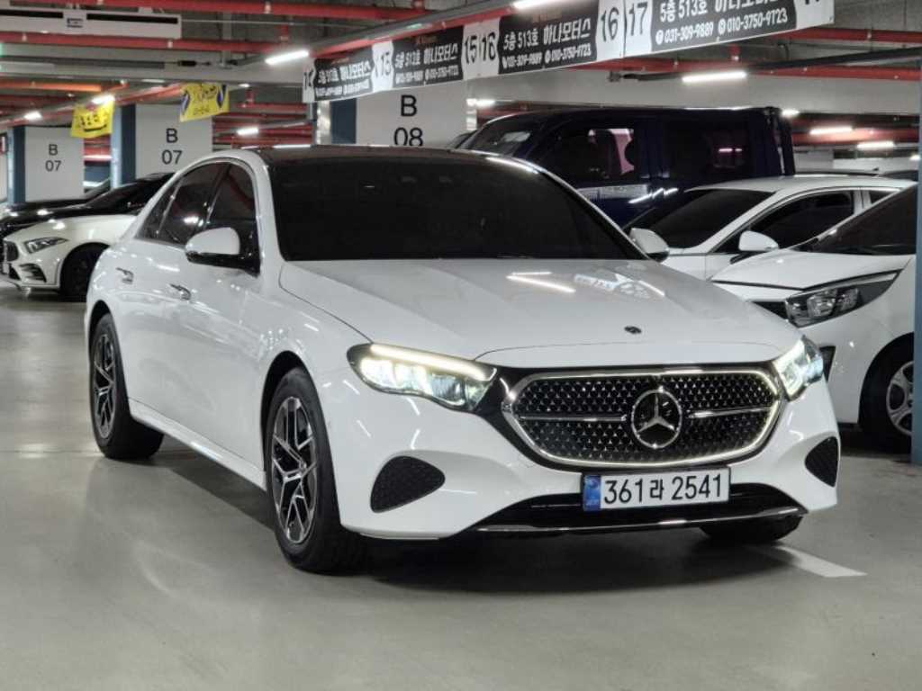 벤츠 E 클래스 E200 아방가르드 사진 2/20