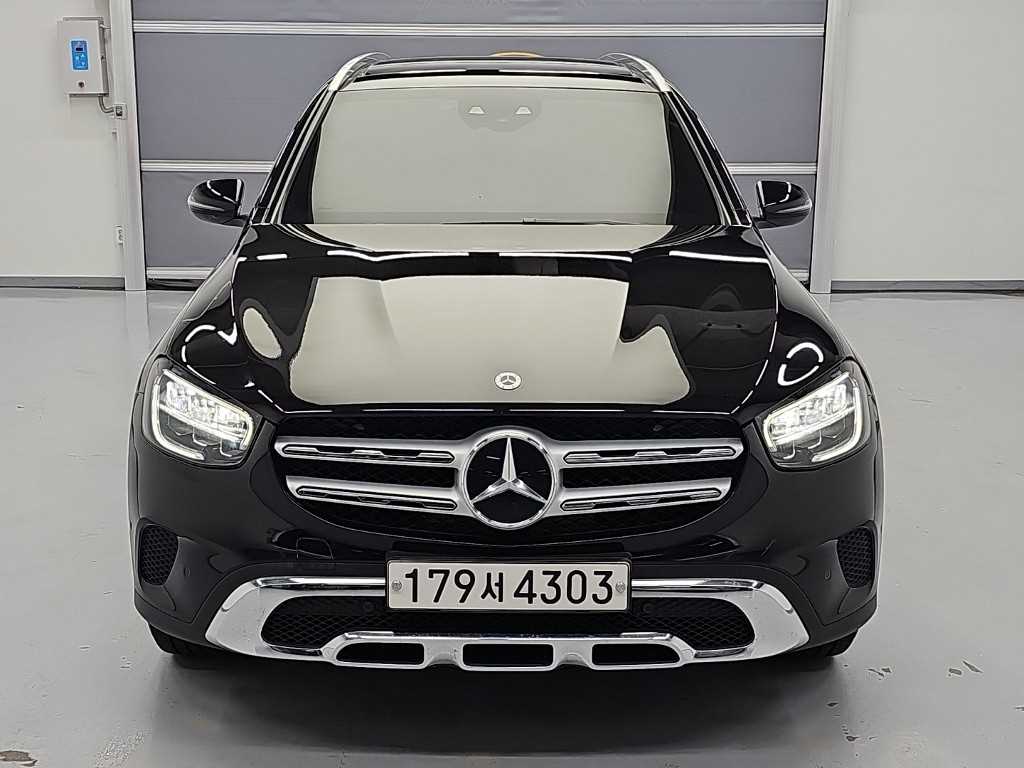 벤츠 GLC 클래스 GLC 300 4MATIC 사진 2/20