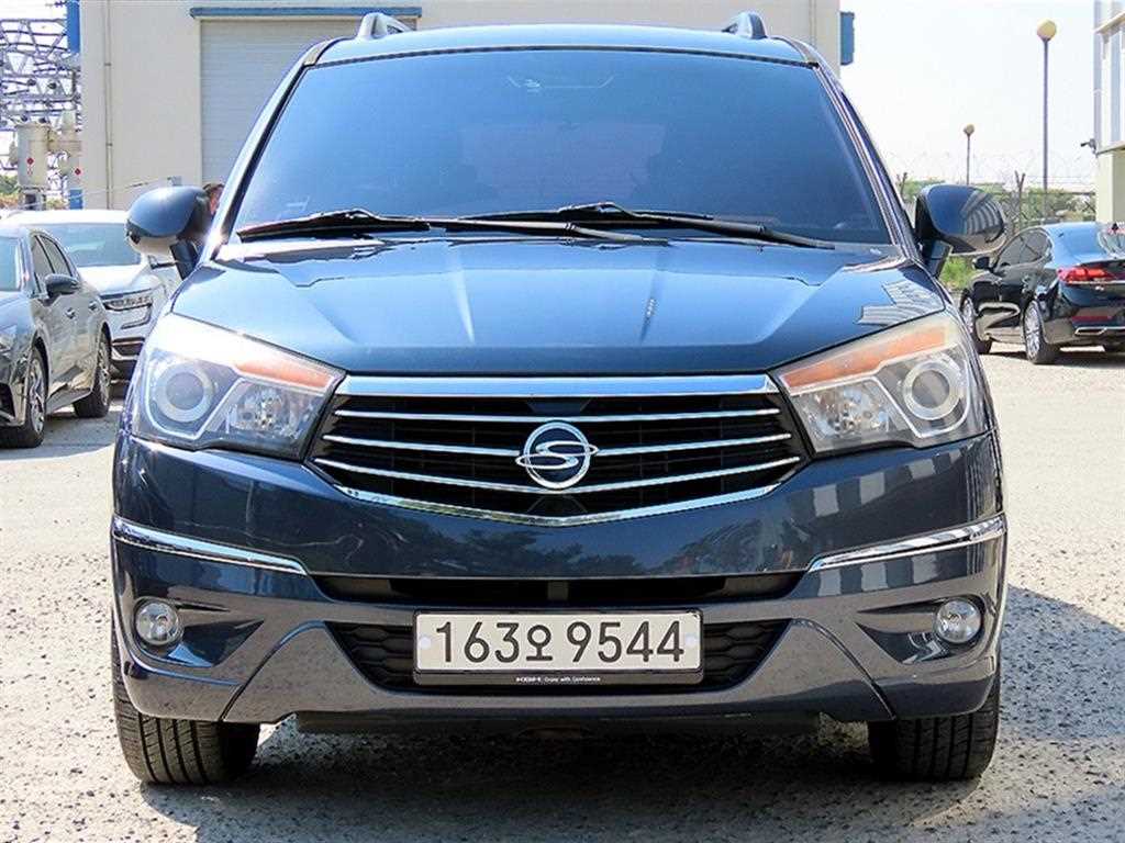 코란도투리스모 4WD TX 9인승 2016년식