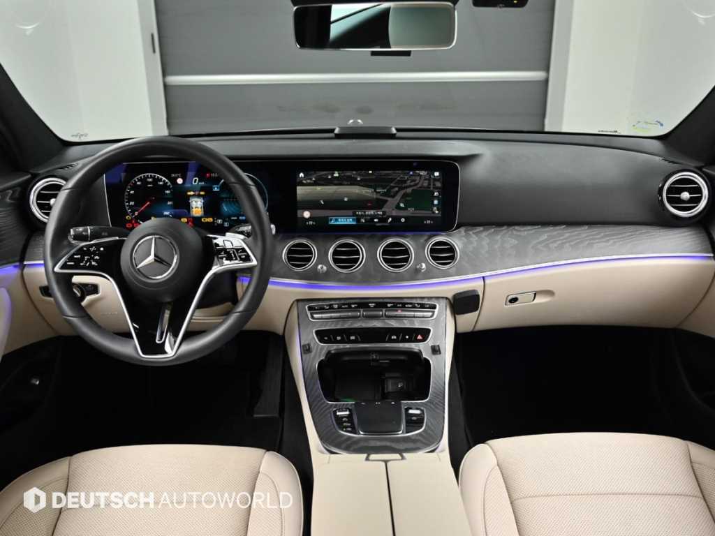 벤츠 E 클래스 E350 4MATIC 익스클루시브 사진