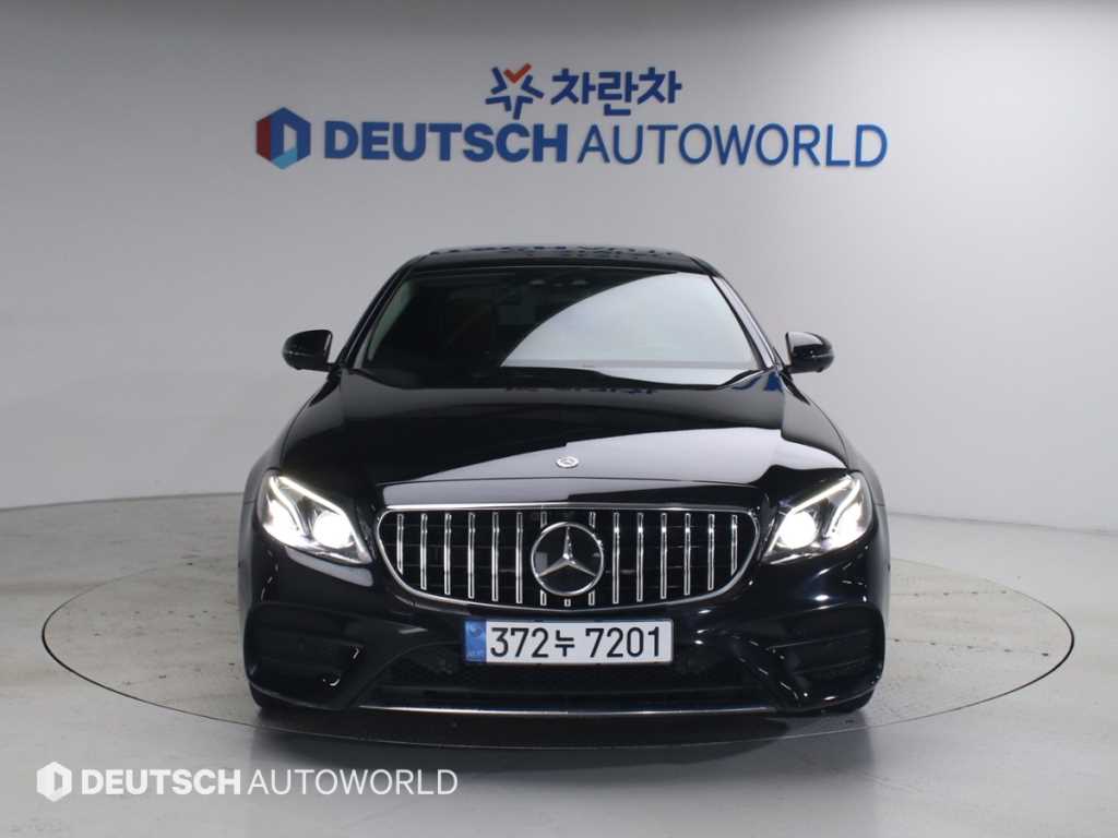 E-클래스 W213 E350 4MATIC AMG LINE 2019년식