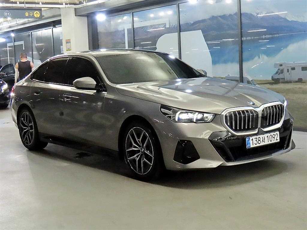 5시리즈 (G60) 520i 기본형 2025년식