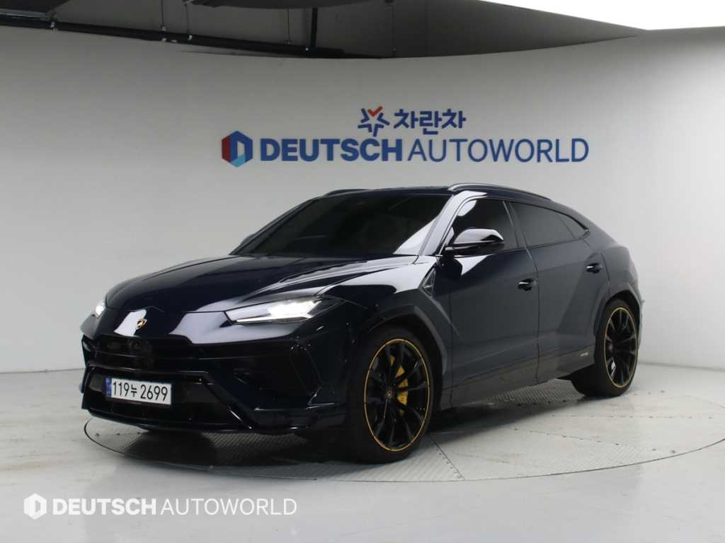 우루스 4.0 V8 S 2023년식