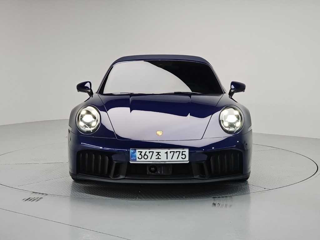 포르쉐 911 카레라 4 GTS 카브리올레 사진 2/20