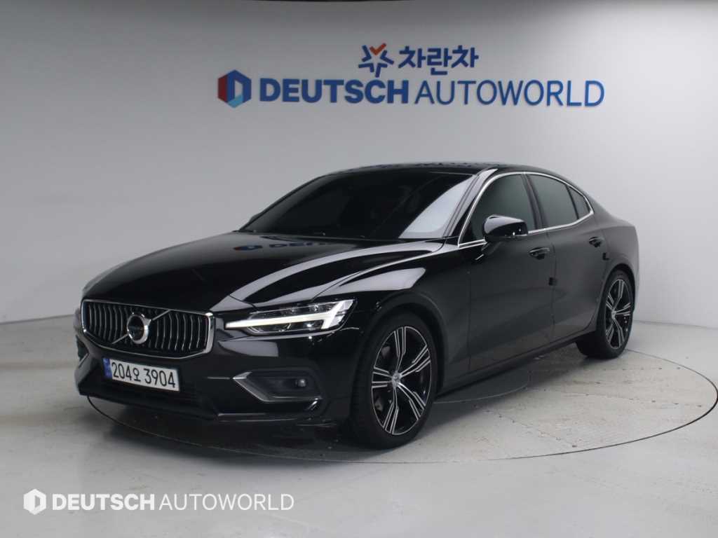 볼보 S60 T5 모멘텀 사진
