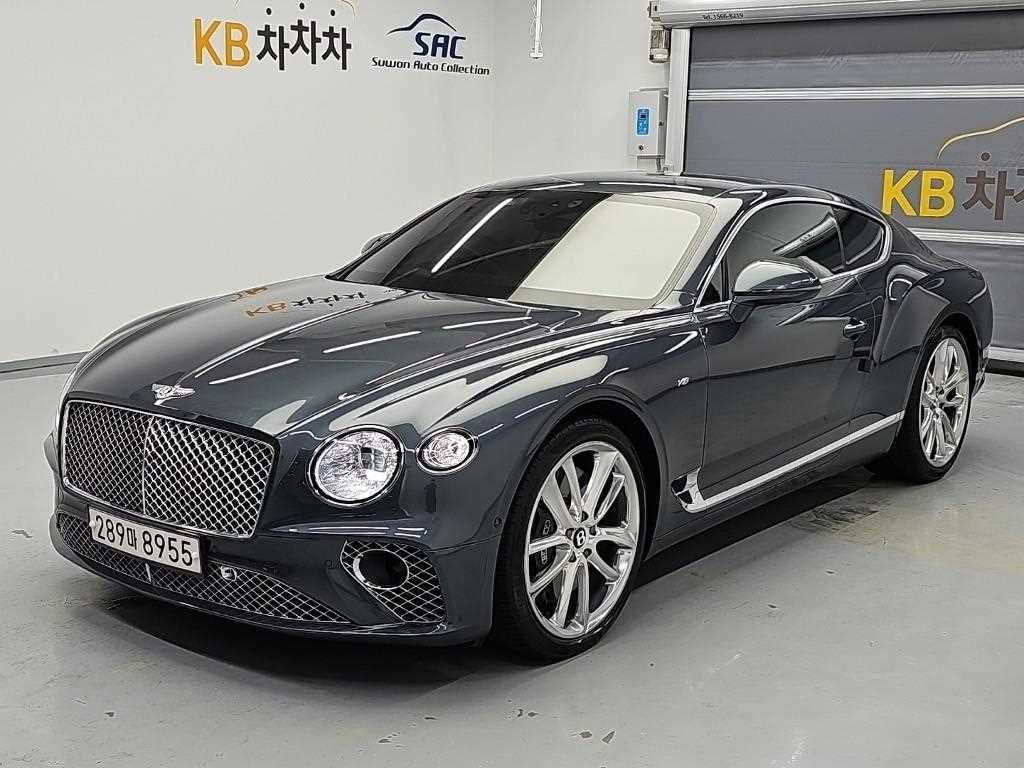 벤틀리 컨티넨탈 4.0 V8 GT 사진 2/20
