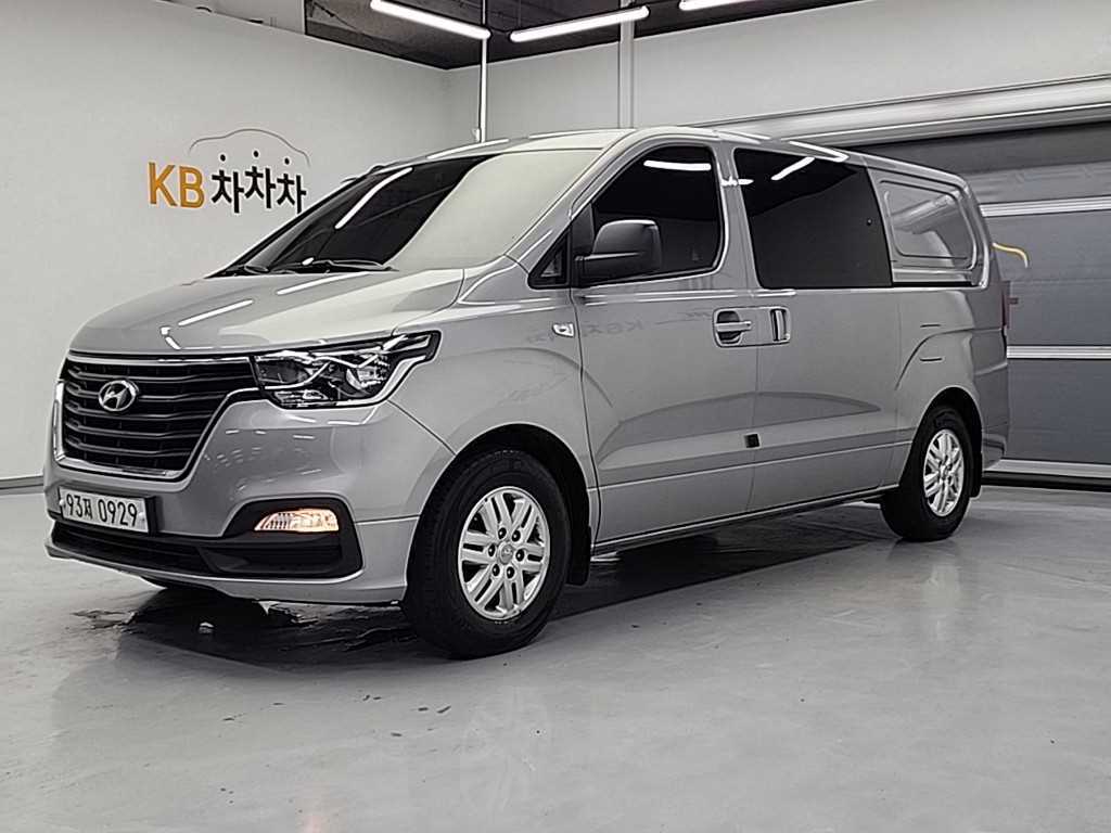 더 뉴 그랜드 스타렉스 2WD 밴 5인승 모던 2019년식