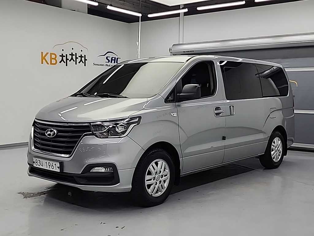 더 뉴 그랜드 스타렉스 2WD 밴 5인승 모던 2019년식