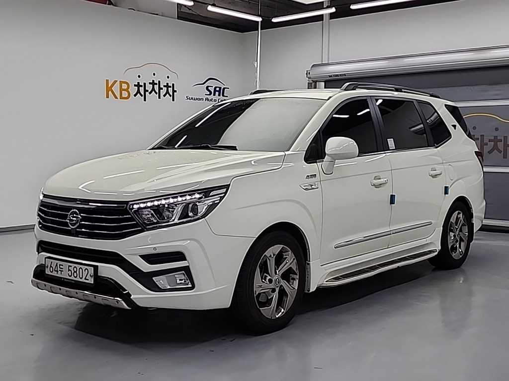 코란도투리스모 4WD TX 9인승 2019년식