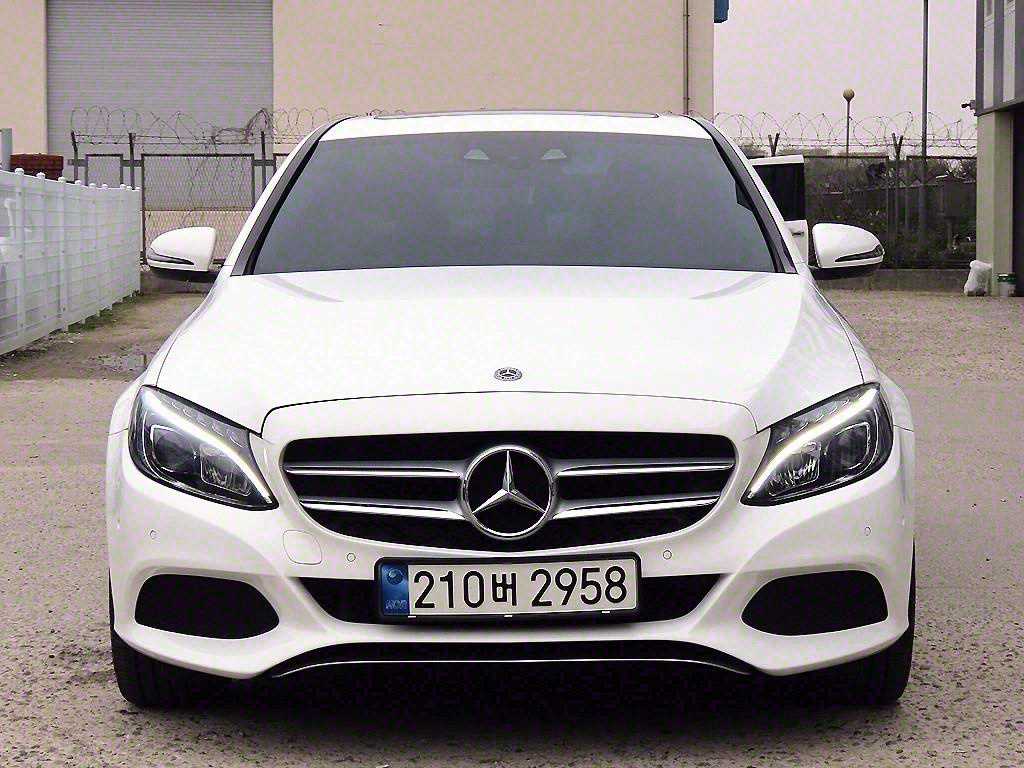 C클래스 W205 C220 d 4MATIC 2018년식
