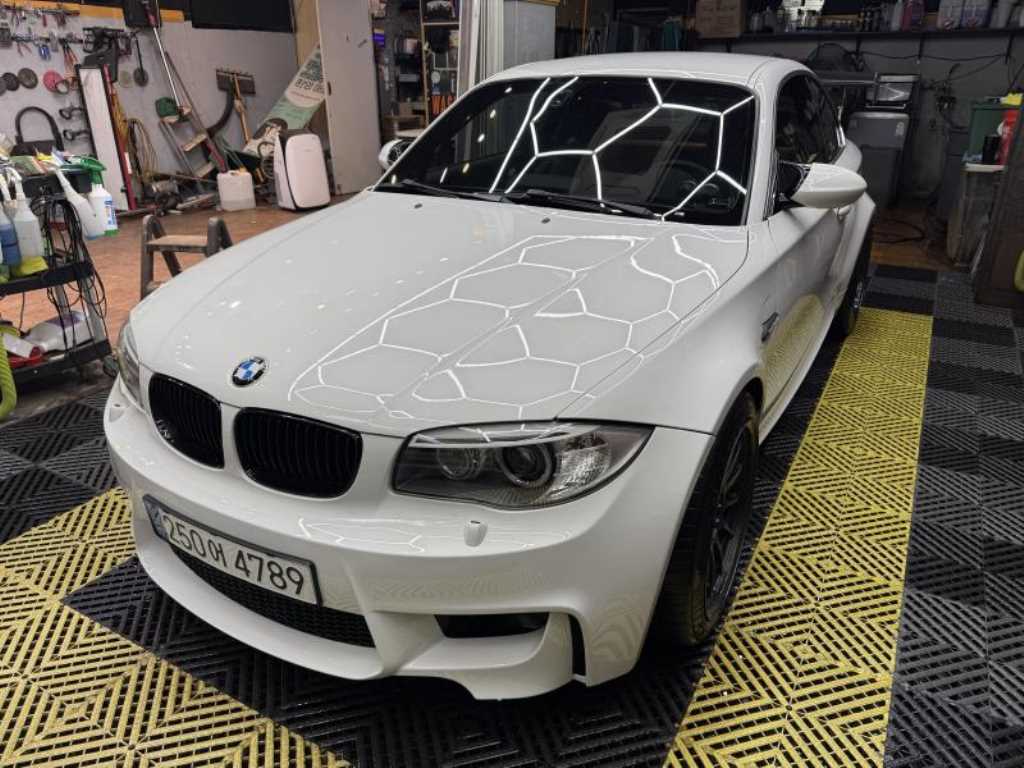 BMW 1시리즈 1M 쿠페 사진 2/14