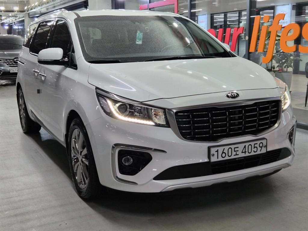 더 뉴 카니발 디젤 9인승 프레스티지 2020년식