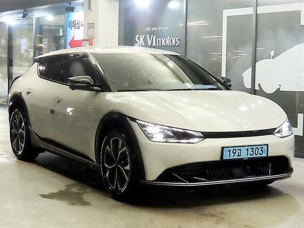 EV6 롱레인지 어스 2022년식