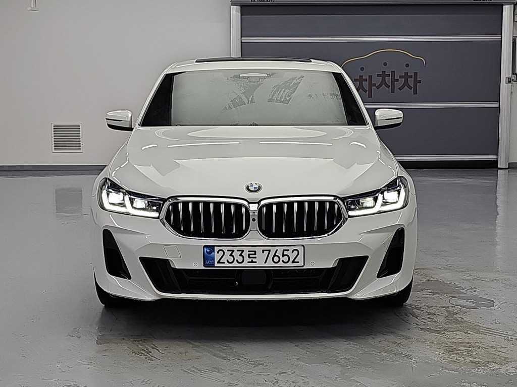 BMW 그란투리스모 630i xDrive M 스포츠 사진 2/18