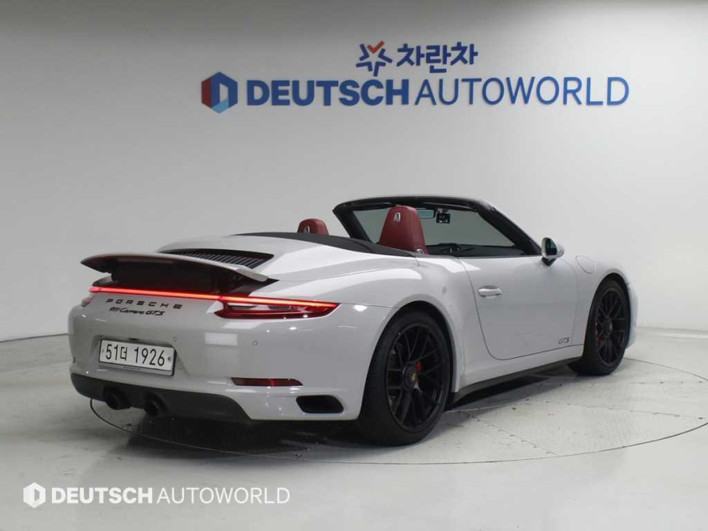 포르쉐 911 카레라 GTS 카브리올레 991 사진 2/20