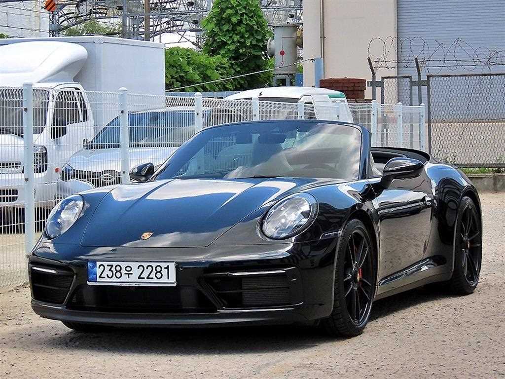 포르쉐 911 카레라 GTS 카브리올레 사진 2/20