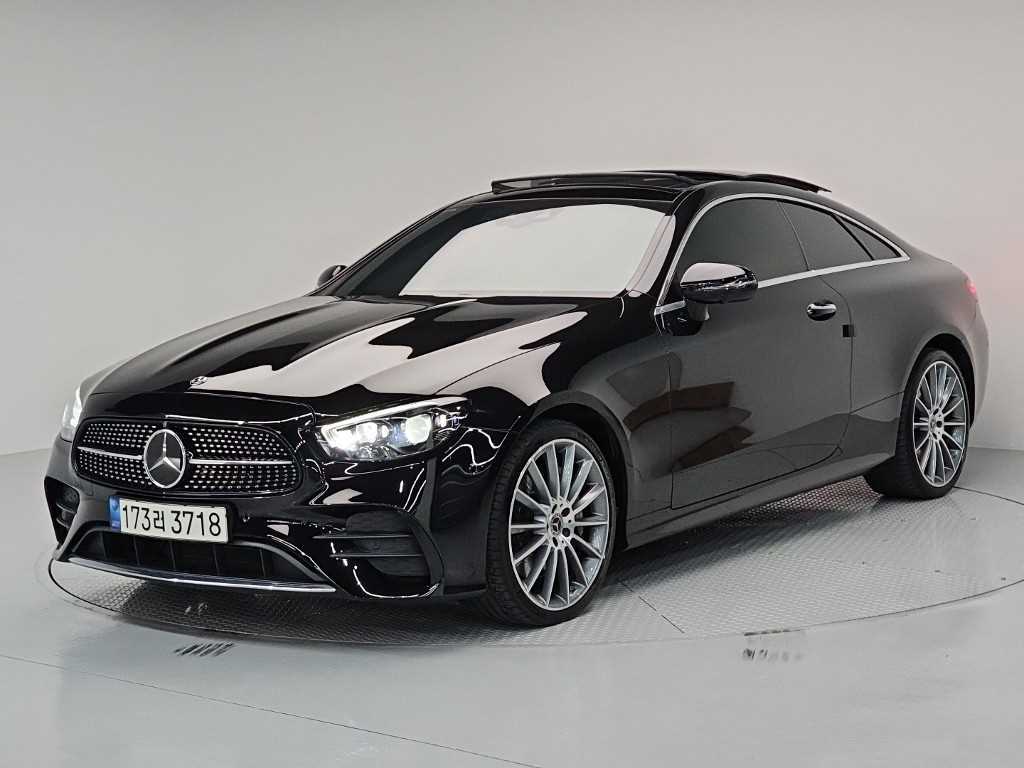 벤츠 E 클래스 E450 4MATIC 쿠페 사진