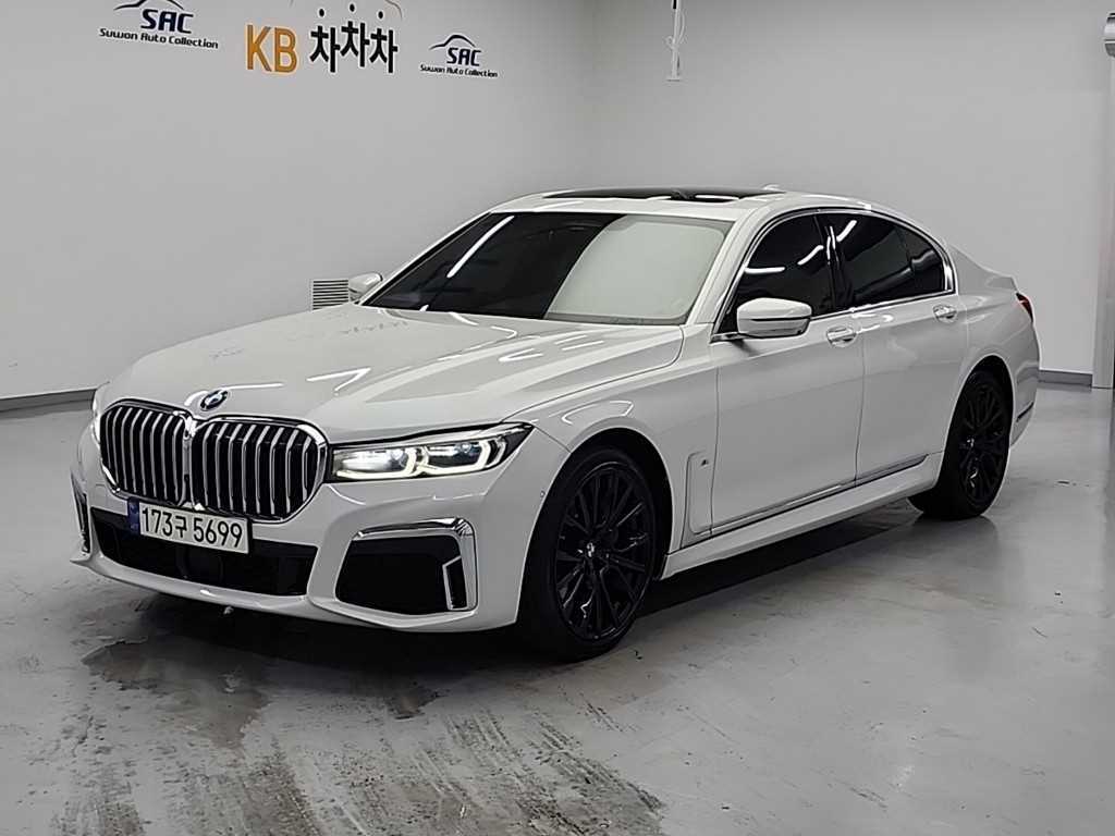 BMW 7시리즈 730d xDrive M 스포츠 사진 2/19