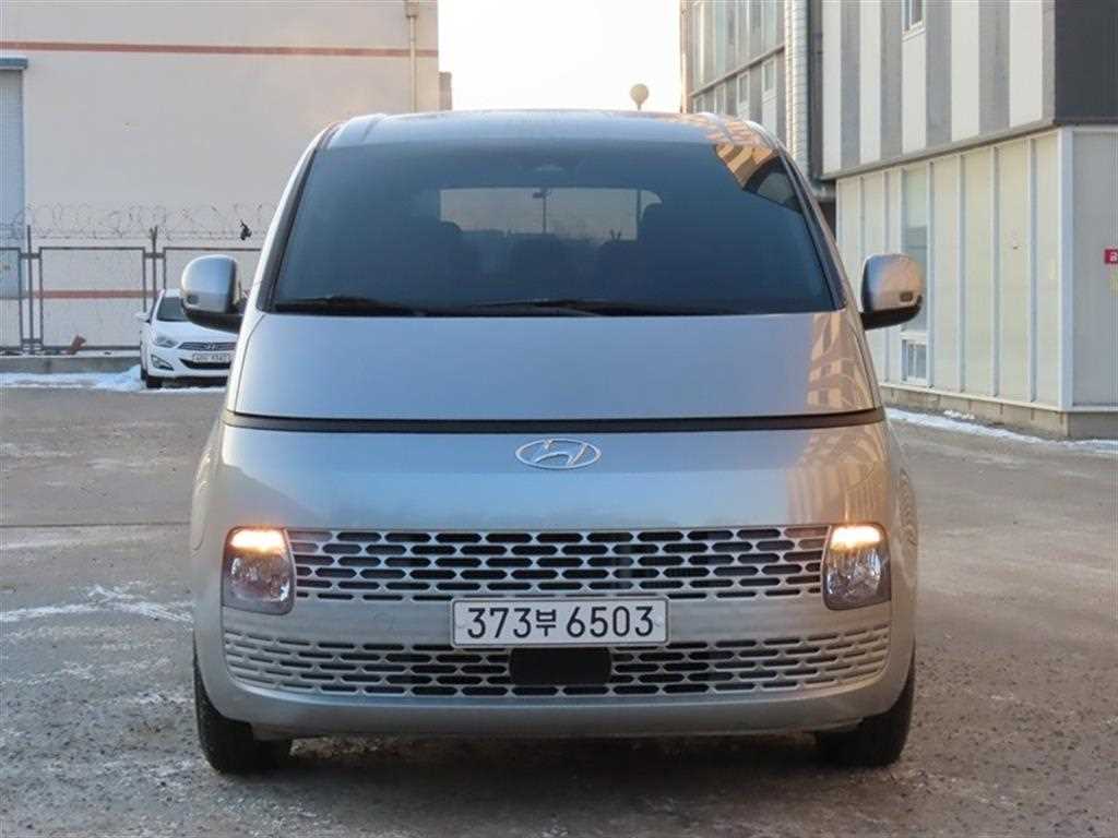 스타리아 2WD 디젤 투어러 모던 9인승 2022년식