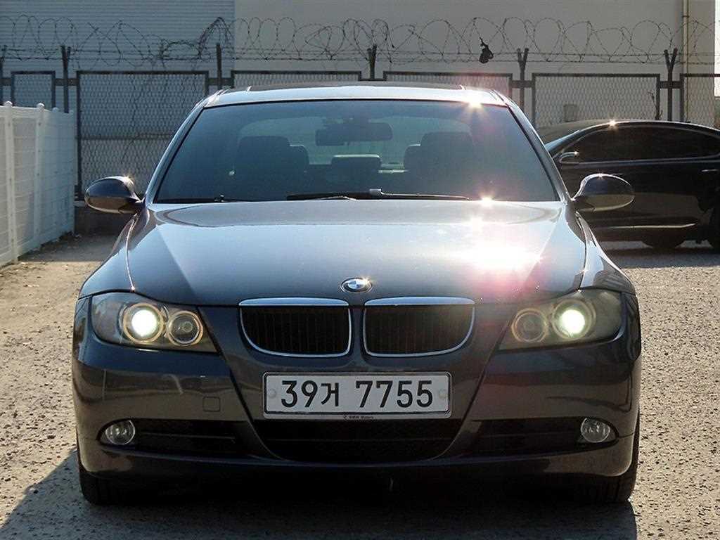 3시리즈 (E90) 320i 세단 2007년식