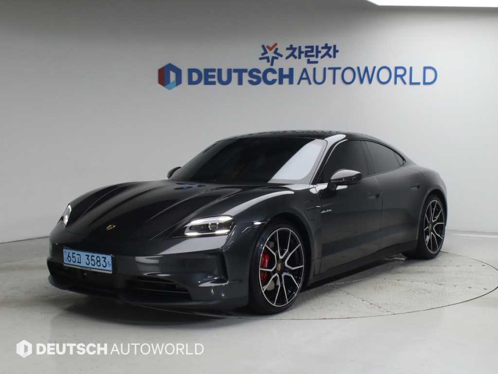 타이칸 4S 2025년식