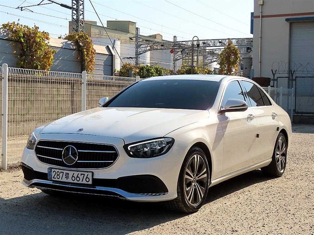 벤츠 E 클래스 E250 아방가르드 사진 2/20