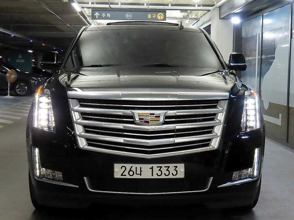 캐딜락 에스컬레이드 6.2 V8 ESV 사진 2/20
